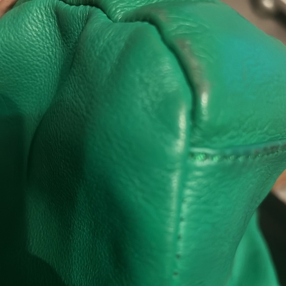 COPY - Emma Fox leather green Satchel/Shoulder bag with gold tone hardwares and… - Picture 10 of 10